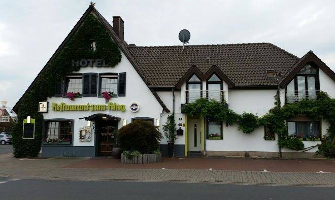 Hotel zum ring