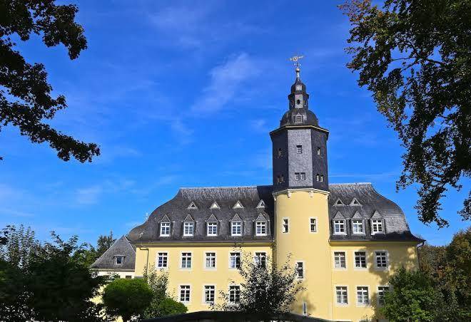 Carea schlosshotel domane walberberg