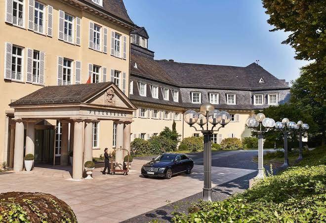 Steigenberger grandhotel & spa petersberg konigswinter bonn
