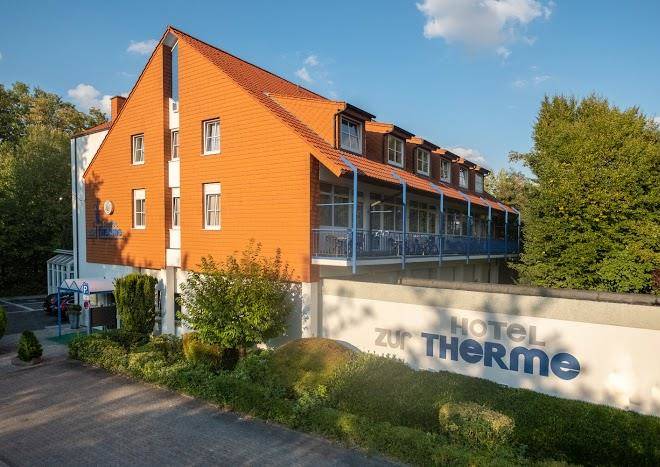 Hotel Zur Therme Image