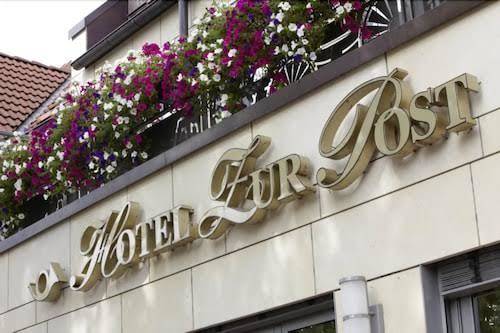 Hotel zur post