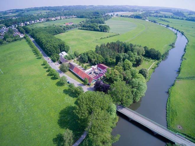 Gutshof wellenbad lars p weinhold