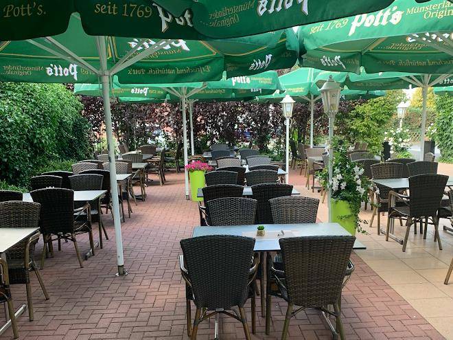 Restaurant & hotel zum wasserturm