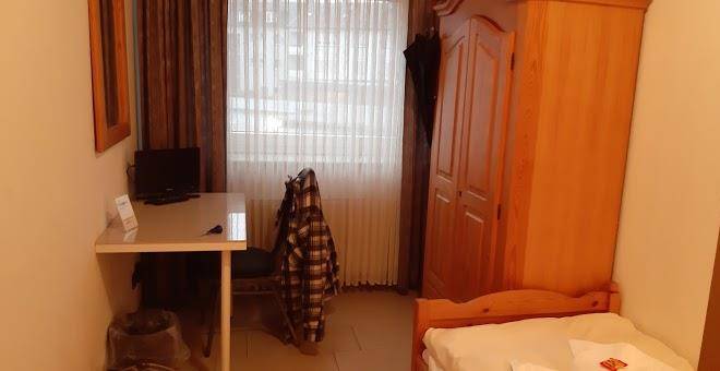City hotel
