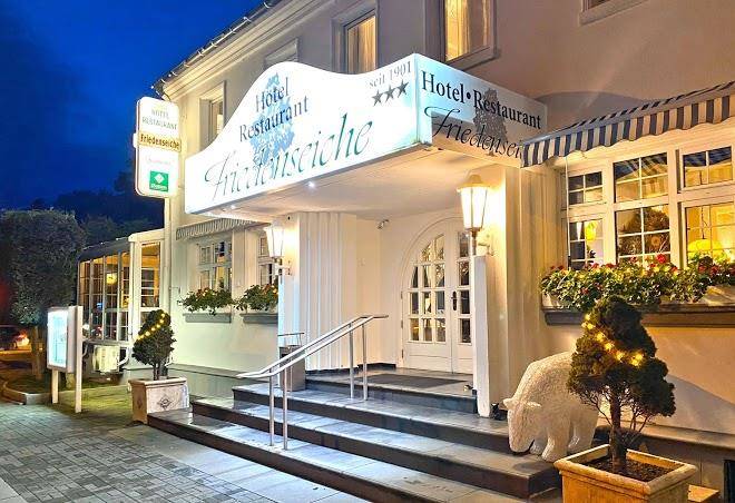 Hotel & restaurant friedenseiche