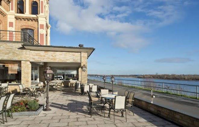 Hotel restaurant wacht am rhein