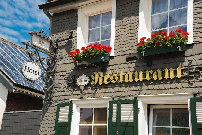 Hotel restaurant neue welt