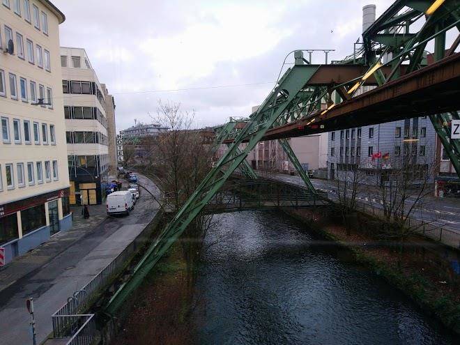 Zur krone