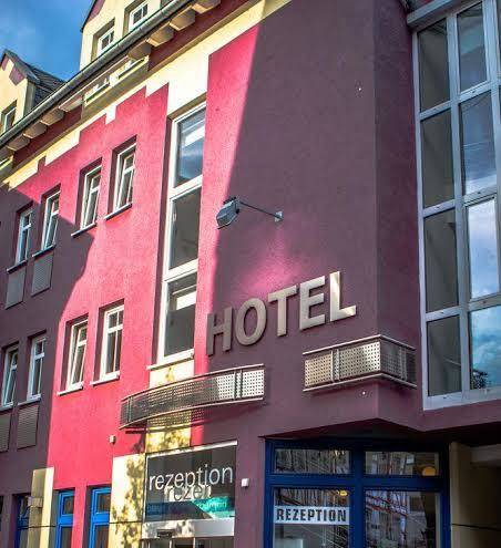 Blaue ecke hotel & restaurant