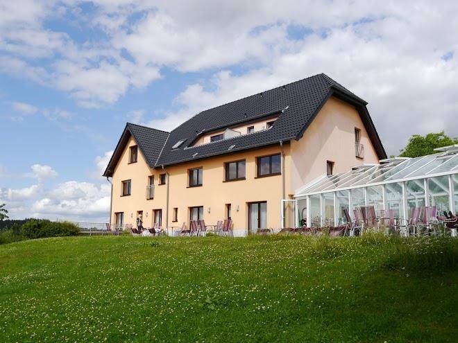 Hotel dreimaderlhaus
