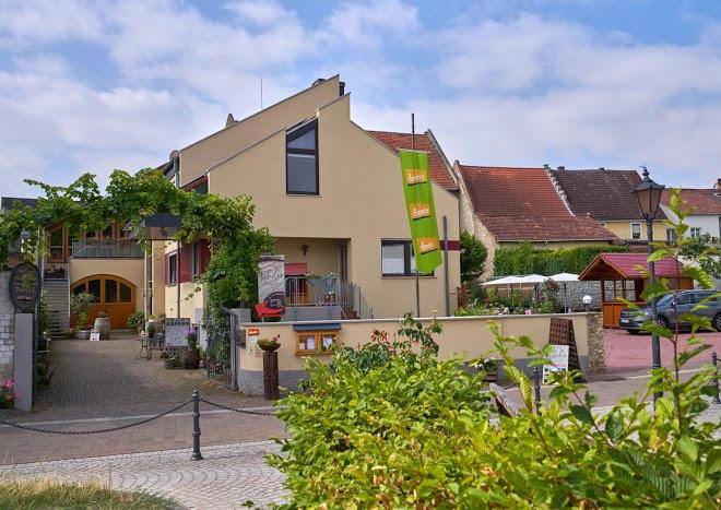 Tacheles landrestaurant und gastehaus