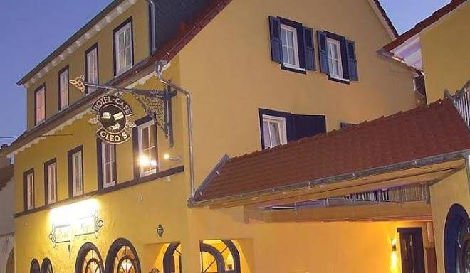 Cleo's hotel u cafe kallstadt