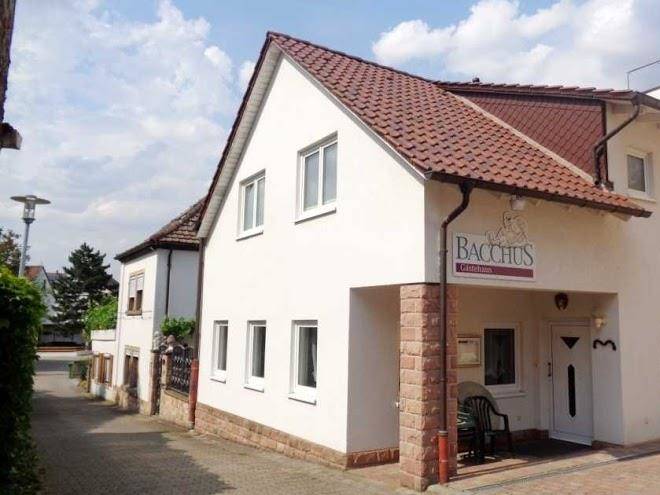 Gastehaus und pension bacchus