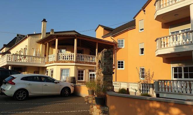 Bruhler hof inh fam eckert