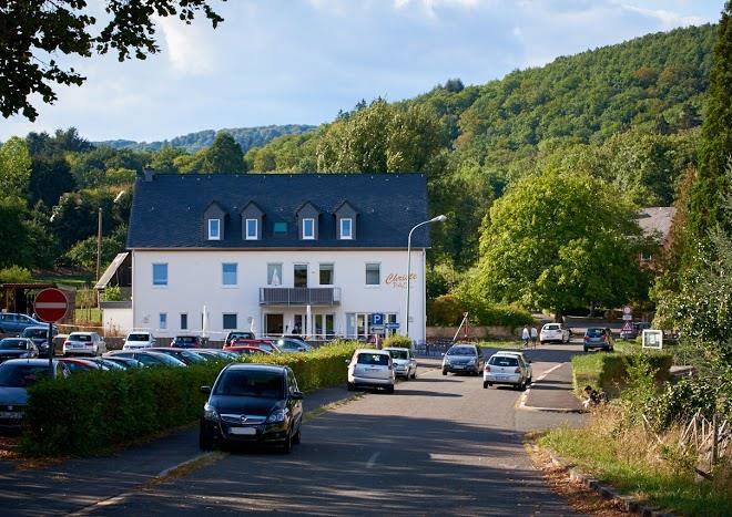 Cafe bistro christe paul
