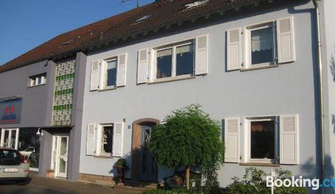 Ferienhaus schausten