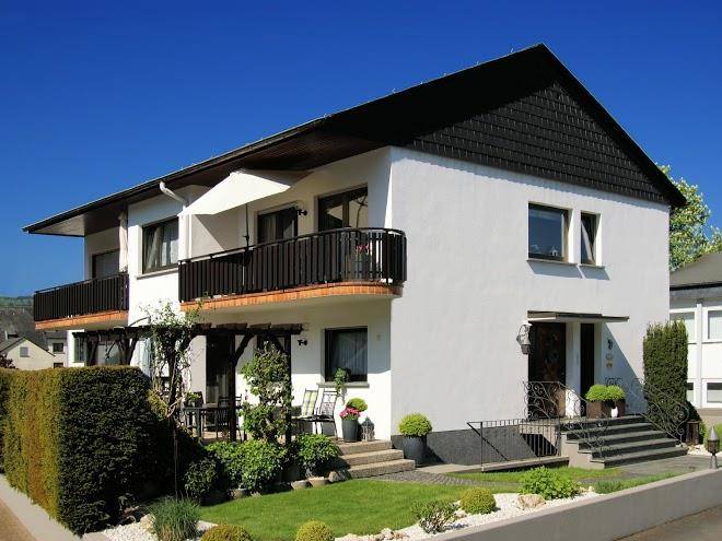 Ferienwohnungen bach