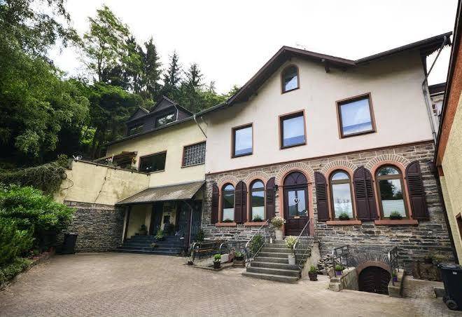 Haus am hang