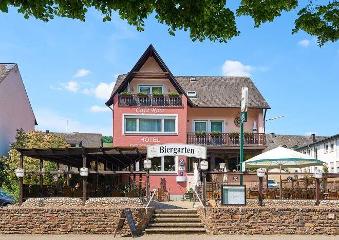 Hotel restaurant cafe rosi