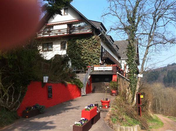 Hotel und restaurant haus burgblick manderscheid vulkaneifel