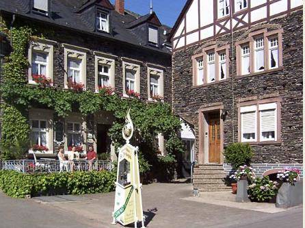 Wein und ferienhaus st joseph egon spang