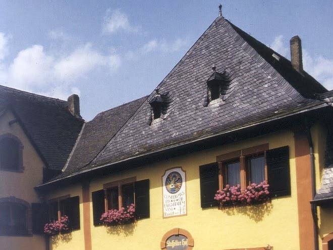 Weingut staffelter hof