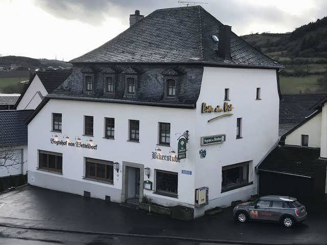 Gaststatte und pension vogtshof von wetteldorf