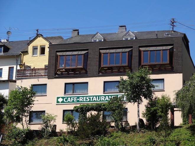 Hotel am schwimmbad