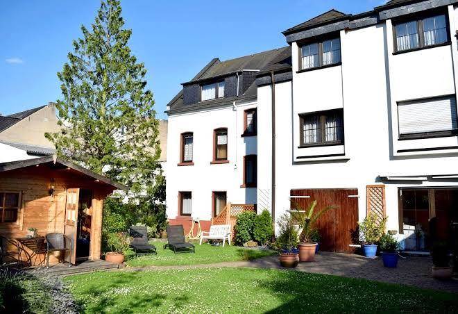 Hotel Restaurant Weinhaus Zum Schwarzen Baren Image