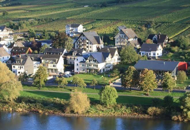 Weinbergs Loge Image