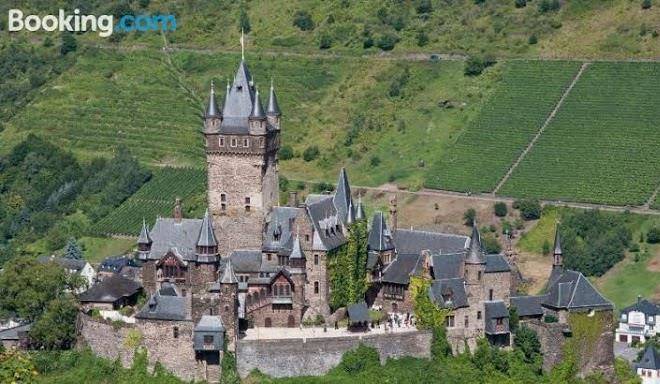 Haus am dekernbach ferienwohnungen