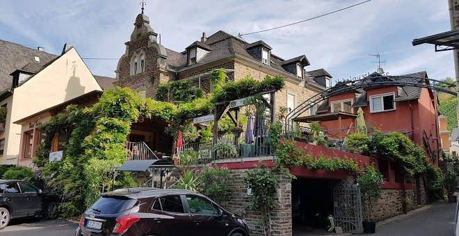 Hotel feiden