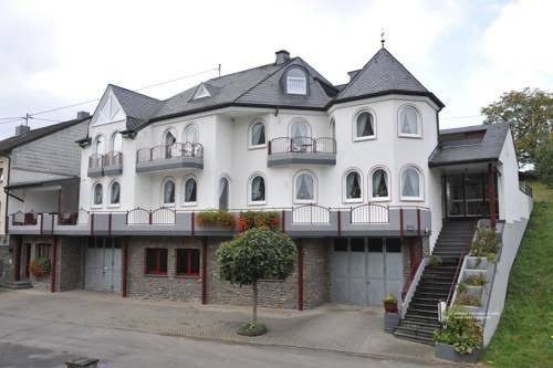 Weingut arnold fuhrmann & sohn