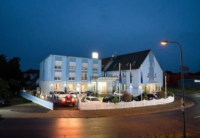 Hotel restaurant vater rhein