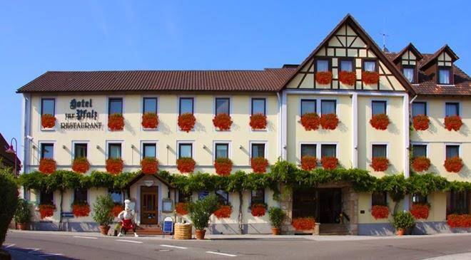 Hotel zur pfalz