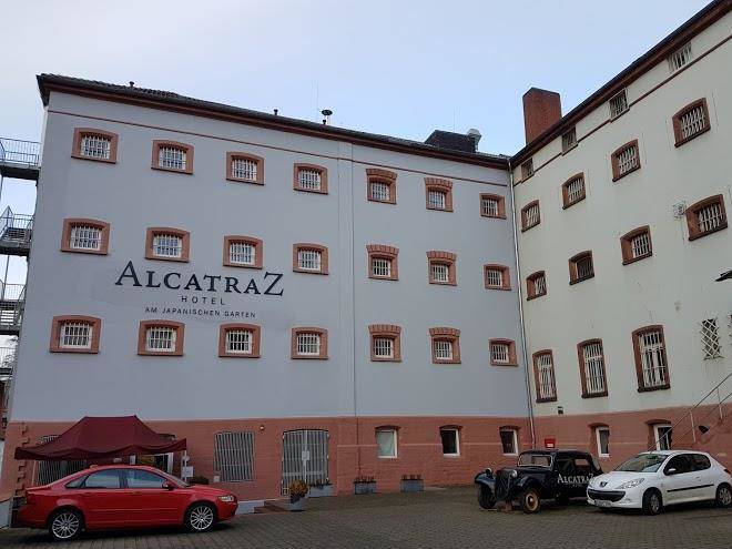Alcatraz hotelgesellschaft mbh