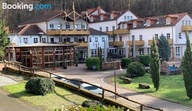 Schlosshotel landstuhl