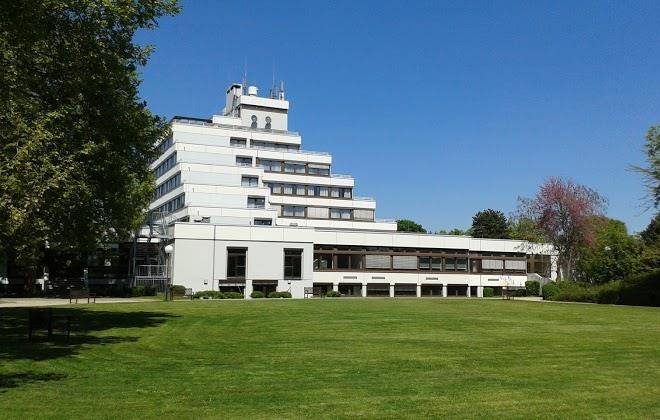 Heinrich pesch hotel
