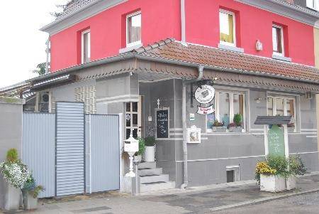 Hotel restaurant knobelbecher