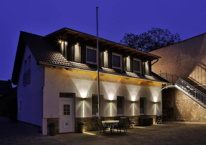 Pension thron ubernachtungen