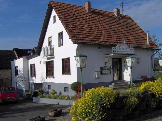 Pension gaststatte gartenklause