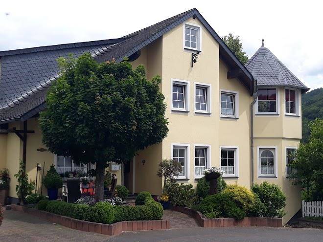 Weingut und gastezimmer heike und dietmar sturm