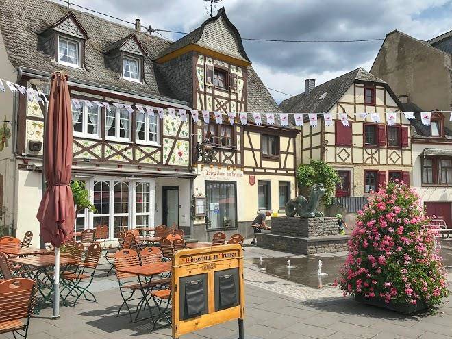 Winzerhaus am brunnen