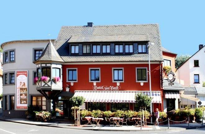 Hotel zur post