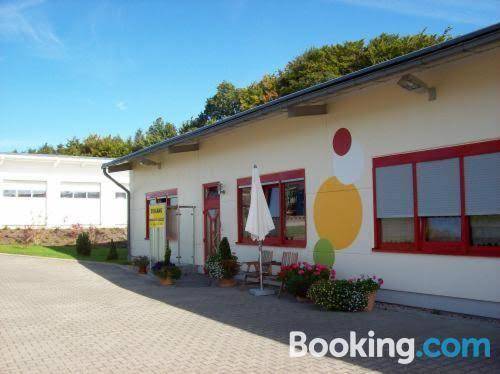 Econo motel
