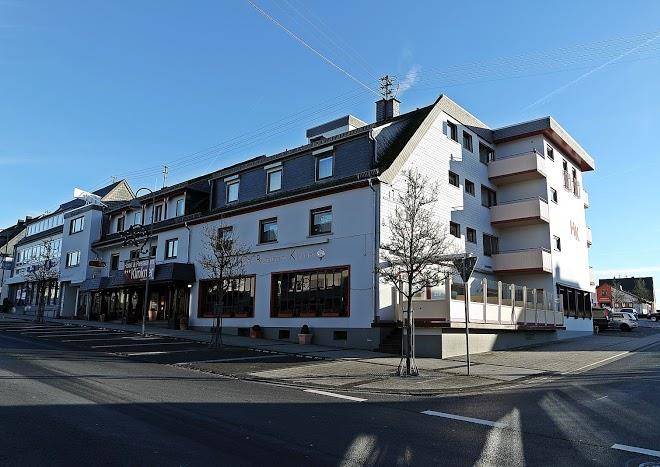 Hotel & restaurant klinkner
