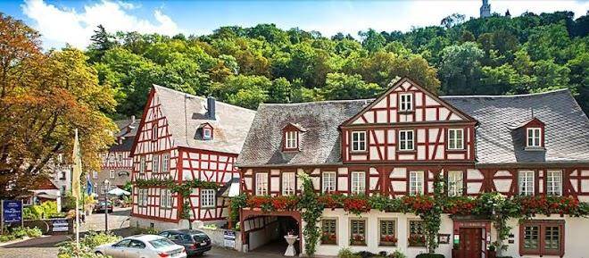 Zum Weissen Schwanen Image