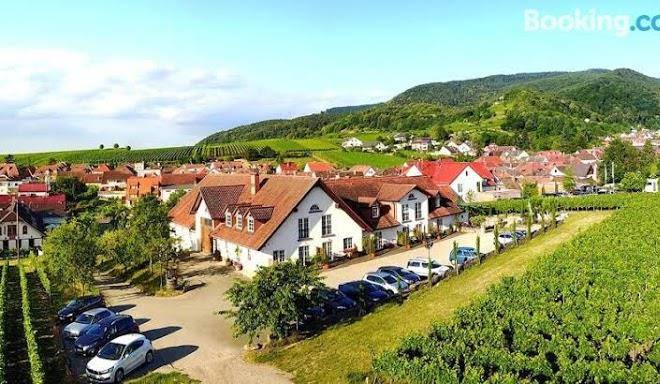 Weingut Gernert Landhotel Garni Image