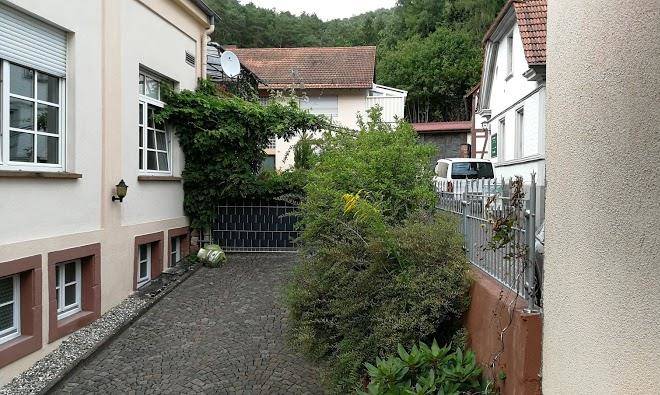 Zum pfalzerwald r