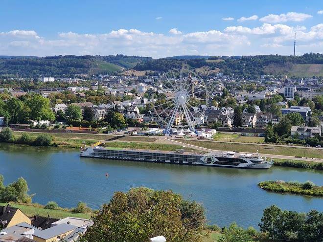 Hotel am ufer